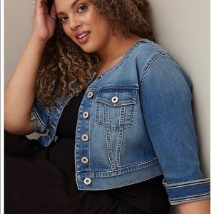 Torrid cropped denim jacket
